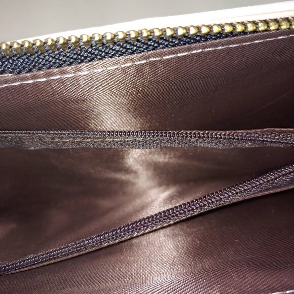 Jocose Moose RFID Wristlet Wallet Black and White OS - Picture 6 of 9